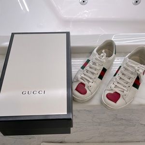 Gucci white sneakers